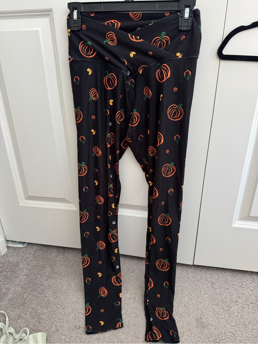Women's Black Pumpkin Print Leggings